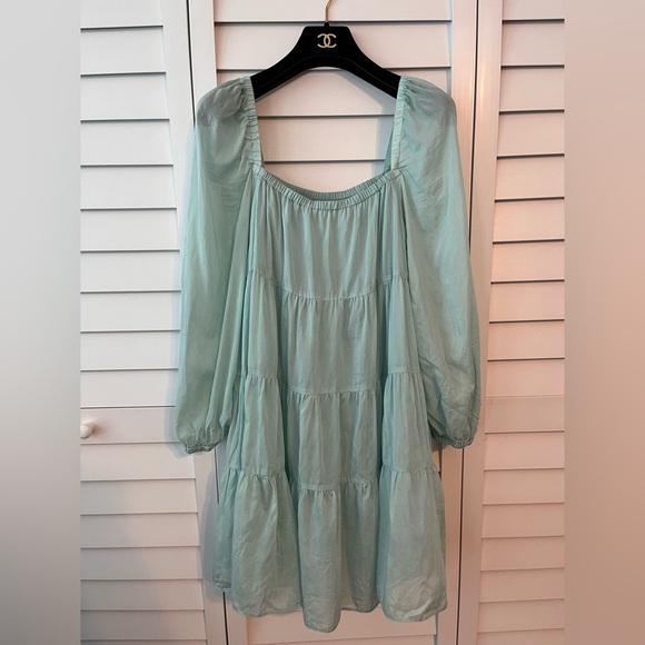 Alice + Olivia | Rowen Tiered Tunic Minidress - Picture 4 of 6